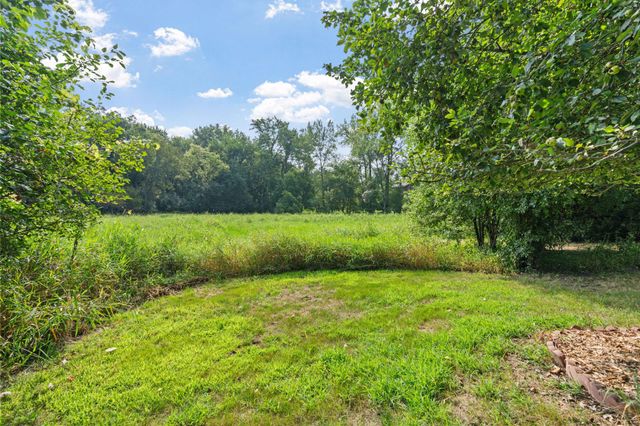 2821 Saddlebrooke Circle, Minnetonka, MN 55305