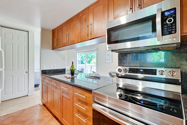 1123 Reed Avenue C, Sunnyvale, CA 94086