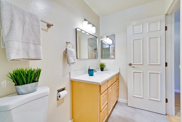 1123 Reed Avenue C, Sunnyvale, CA 94086