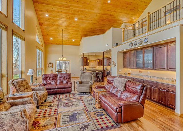 35267 Adams Point Ln, Frazee, MN 56544