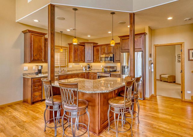 35267 Adams Point Ln, Frazee, MN 56544