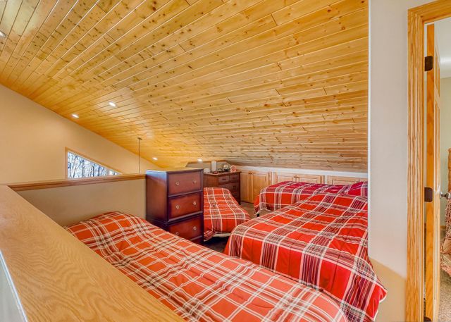 35267 Adams Point Ln, Frazee, MN 56544