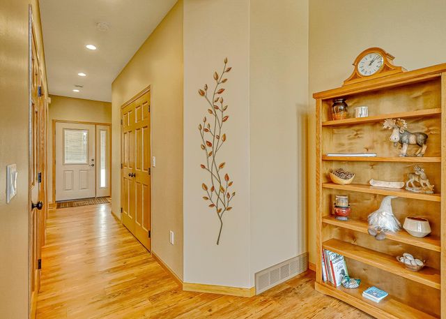 35267 Adams Point Ln, Frazee, MN 56544