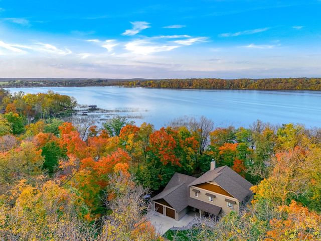 35267 Adams Point Ln, Frazee, MN 56544