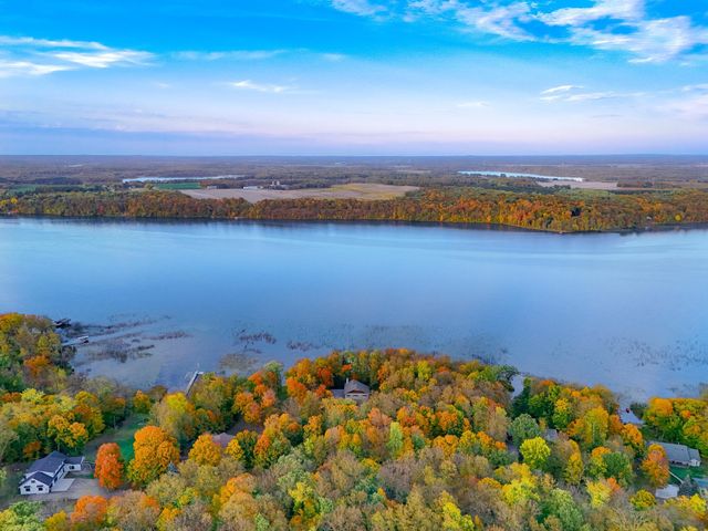 35267 Adams Point Ln, Frazee, MN 56544