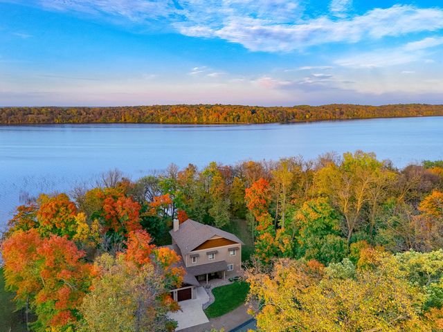 35267 Adams Point Ln, Frazee, MN 56544