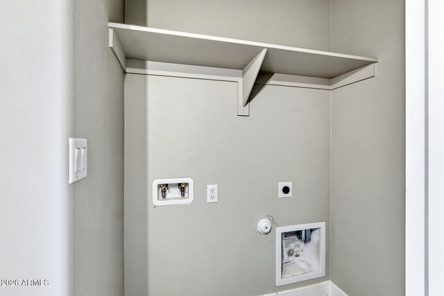 240 Valerie Lane, Sierra Vista, AZ 85635