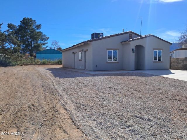 240 Valerie Lane, Sierra Vista, AZ 85635