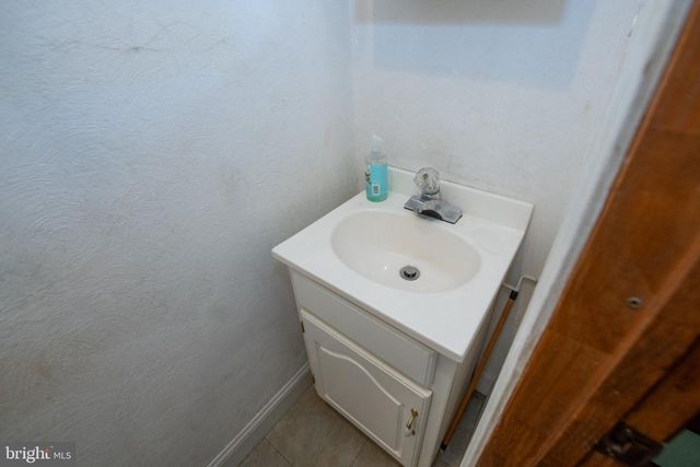 8038 WALKER ST, Philadelphia, PA 19136