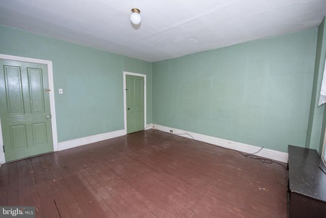 8038 WALKER ST, Philadelphia, PA 19136