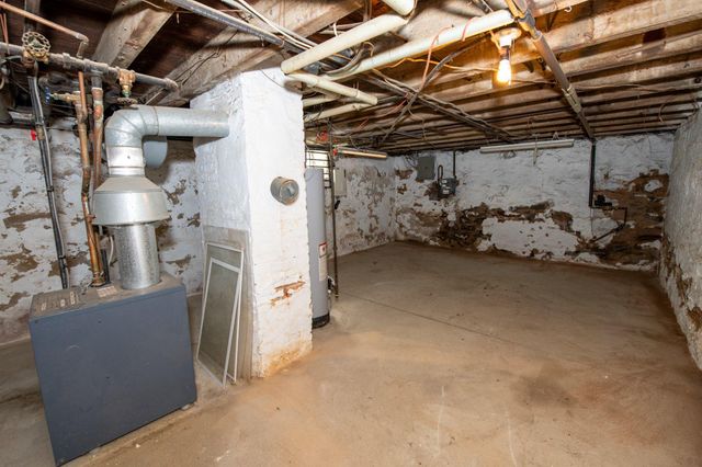 8038 WALKER ST, Philadelphia, PA 19136