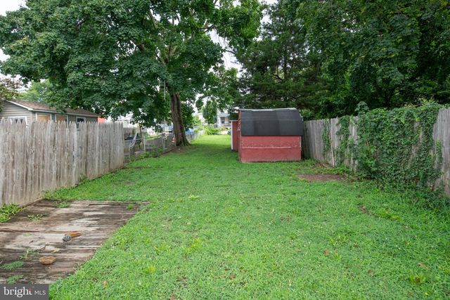 8038 WALKER ST, Philadelphia, PA 19136