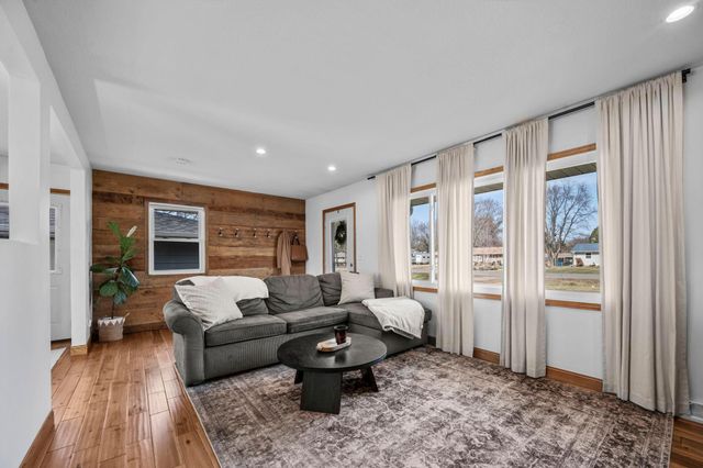 6767 Casey Parkway, Prior Lake, MN 55372