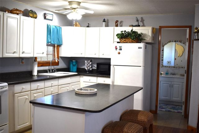 26656 Fm 457, Sargent, TX 77414