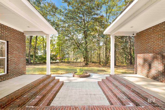 37 Signal Hill Road, Spanish Fort, AL 36527