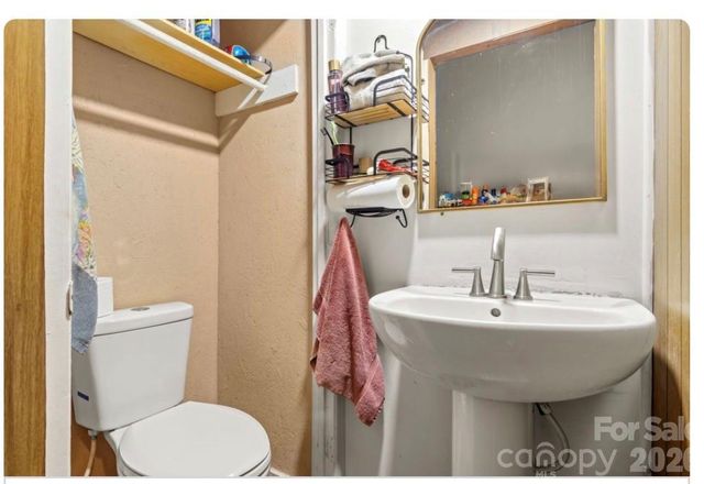 318 Goff Street, Charlotte, NC 28208