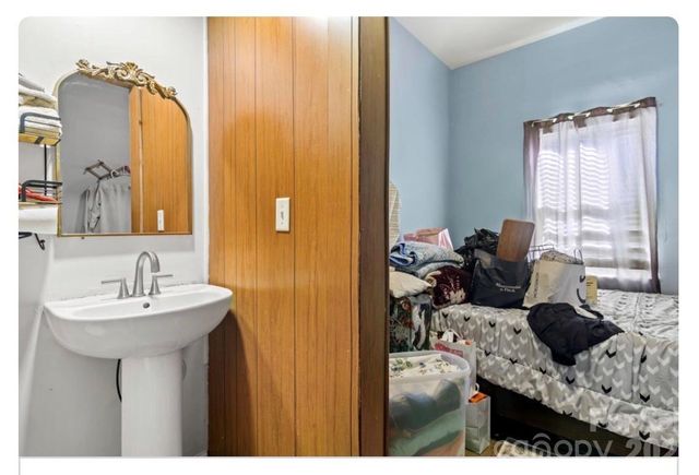 318 Goff Street, Charlotte, NC 28208