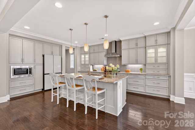 9815 Avenal Lane, Charlotte, NC 28270