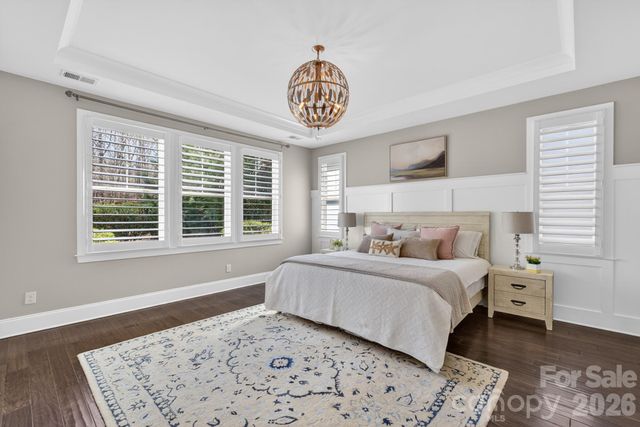 9815 Avenal Lane, Charlotte, NC 28270