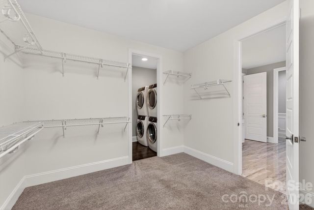 9815 Avenal Lane, Charlotte, NC 28270