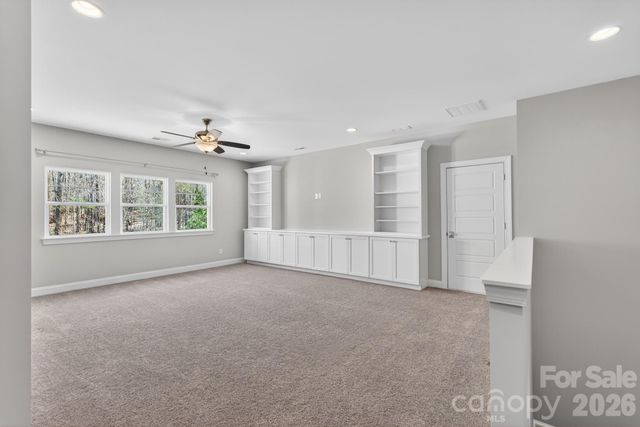 9815 Avenal Lane, Charlotte, NC 28270