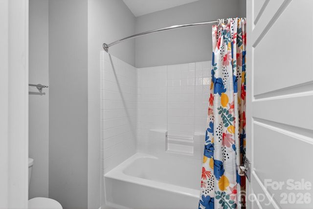 9815 Avenal Lane, Charlotte, NC 28270