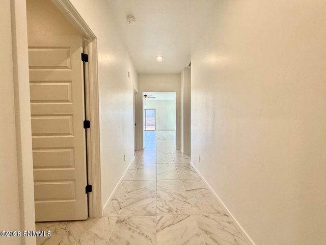 7935 San Eduardo Street, Las Cruces, NM 88012
