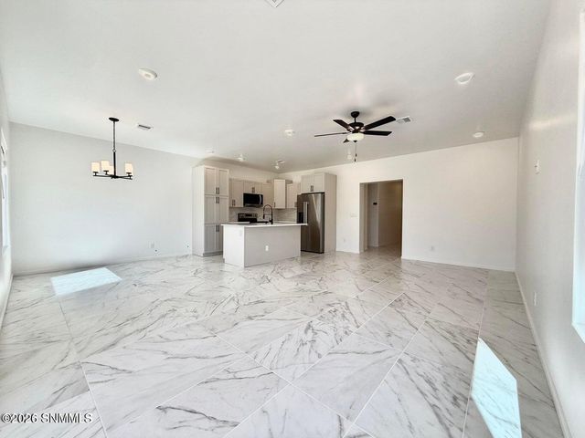 7935 San Eduardo Street, Las Cruces, NM 88012