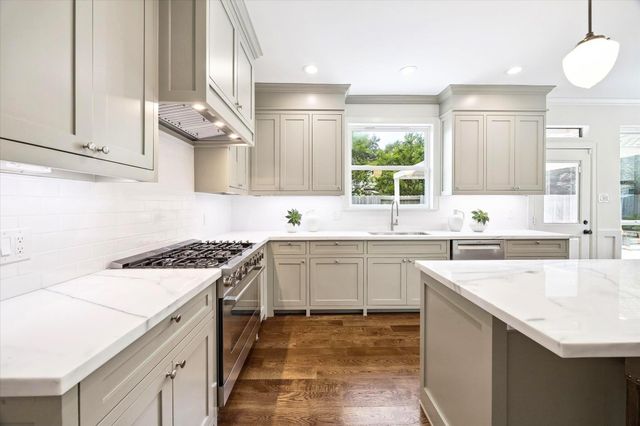 15911 Redwood Place Drive, Houston, TX 77079