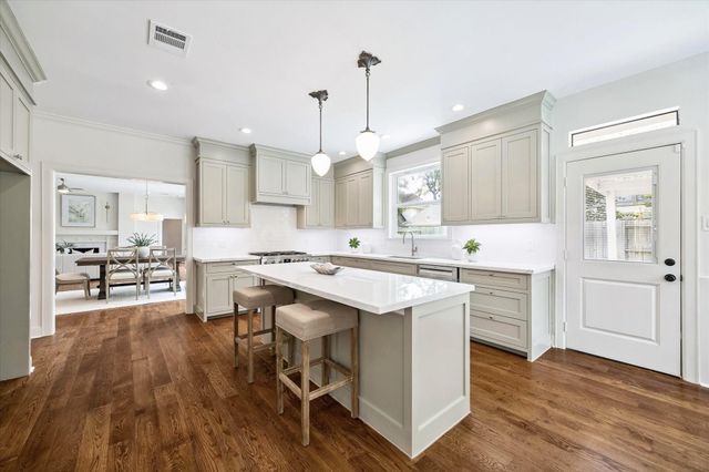 15911 Redwood Place Drive, Houston, TX 77079