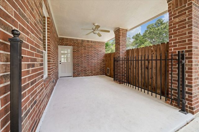 15911 Redwood Place Drive, Houston, TX 77079