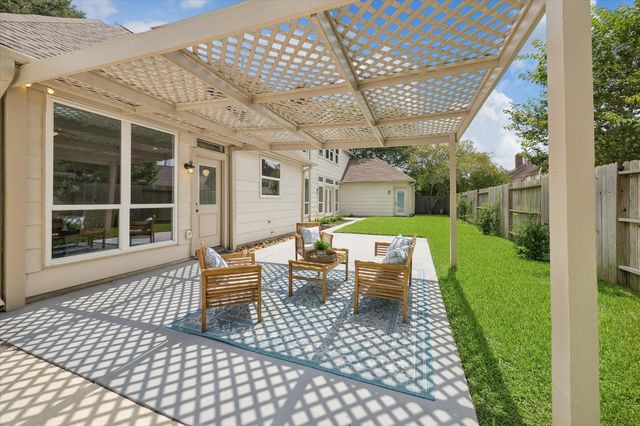 15911 Redwood Place Drive, Houston, TX 77079