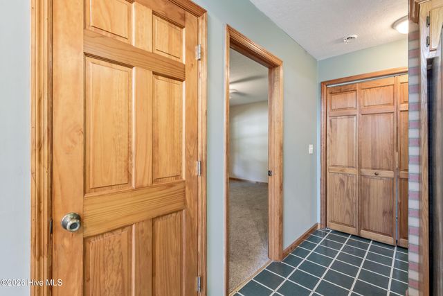 96 Loh Island Drive, Murphy, NC 28906