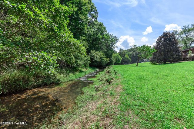 96 Loh Island Drive, Murphy, NC 28906