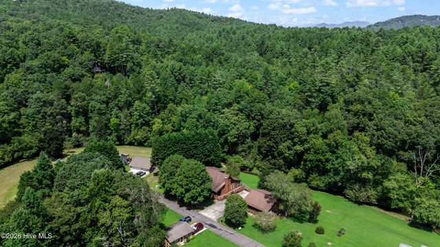 96 Loh Island Drive, Murphy, NC 28906