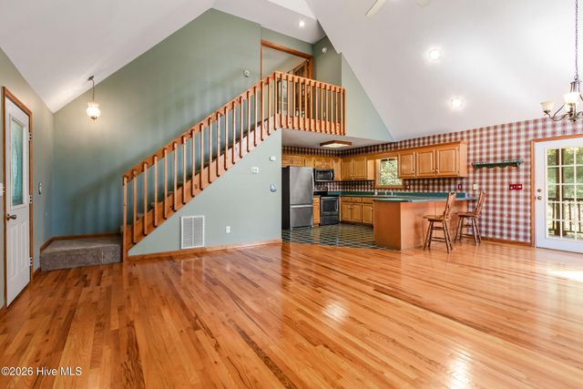 96 Loh Island Drive, Murphy, NC 28906