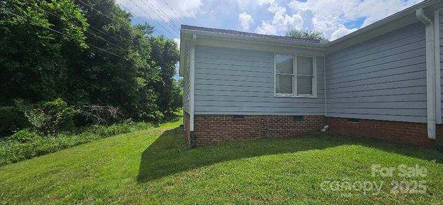 2820 Bellhaven Circle, Charlotte, NC 28214