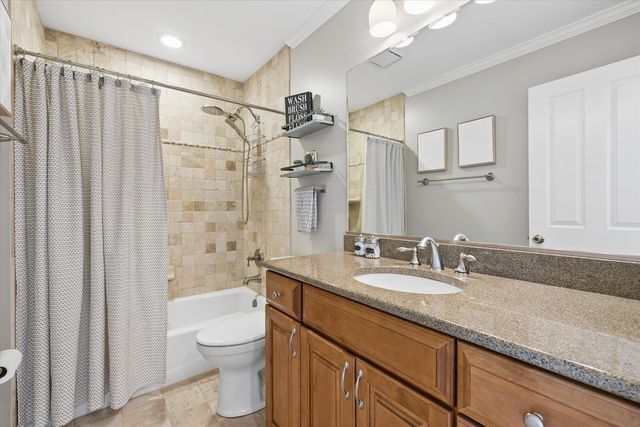 1278 Thorndale Lane, Lake Zurich, IL 60047