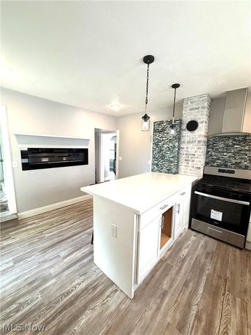 1745 E 30th Street, Lorain, OH 44055