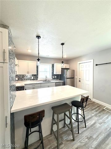 1745 E 30th Street, Lorain, OH 44055