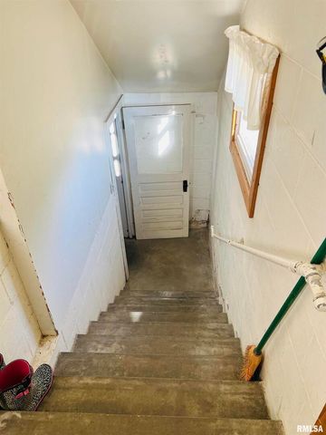 1810 S Highway 142 Highway, Eldorado, IL 62930