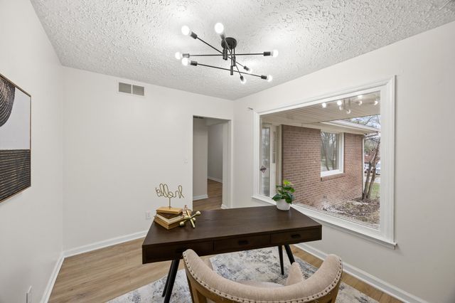 110 Kimberly Drive, Frankfort, KY 40601