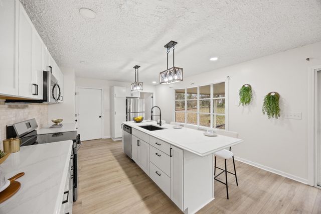 110 Kimberly Drive, Frankfort, KY 40601