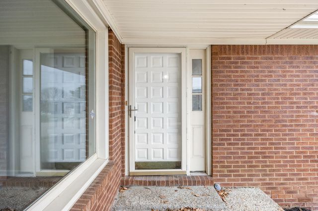 110 Kimberly Drive, Frankfort, KY 40601