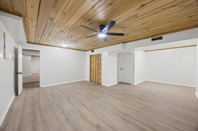 110 Kimberly Drive, Frankfort, KY 40601