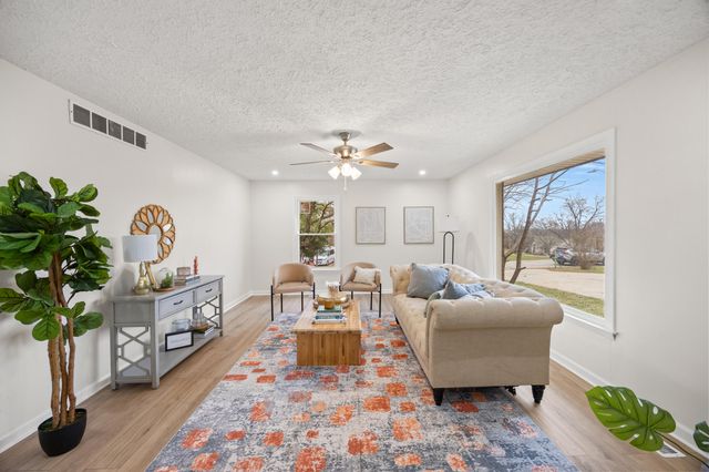 110 Kimberly Drive, Frankfort, KY 40601