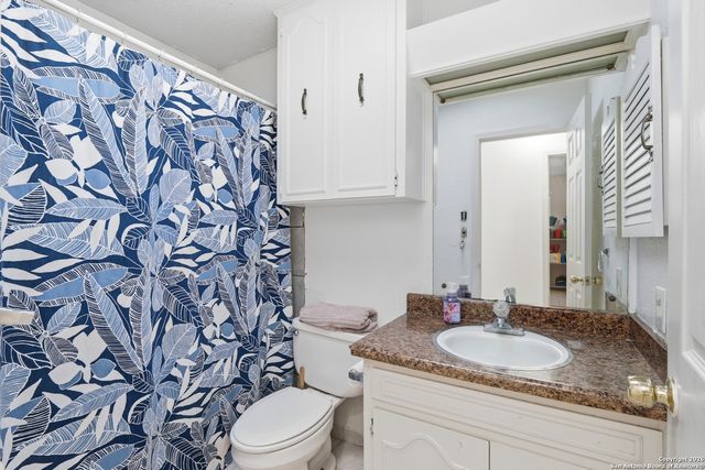 6113 Sun Dial, Leon Valley, TX 78238