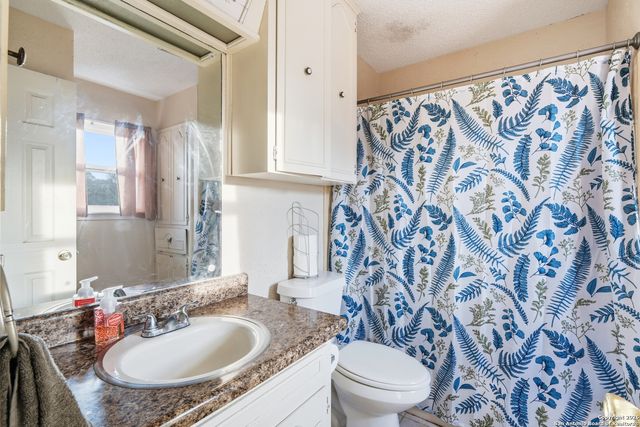 6113 Sun Dial, Leon Valley, TX 78238