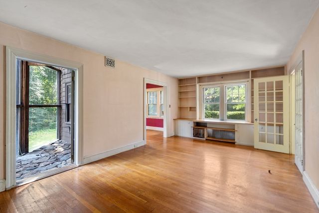 50 Brewster Road, Newton, MA 02461