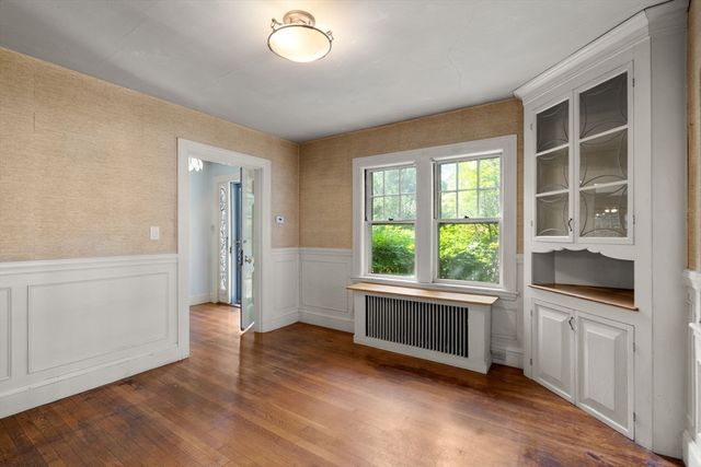 50 Brewster Road, Newton, MA 02461